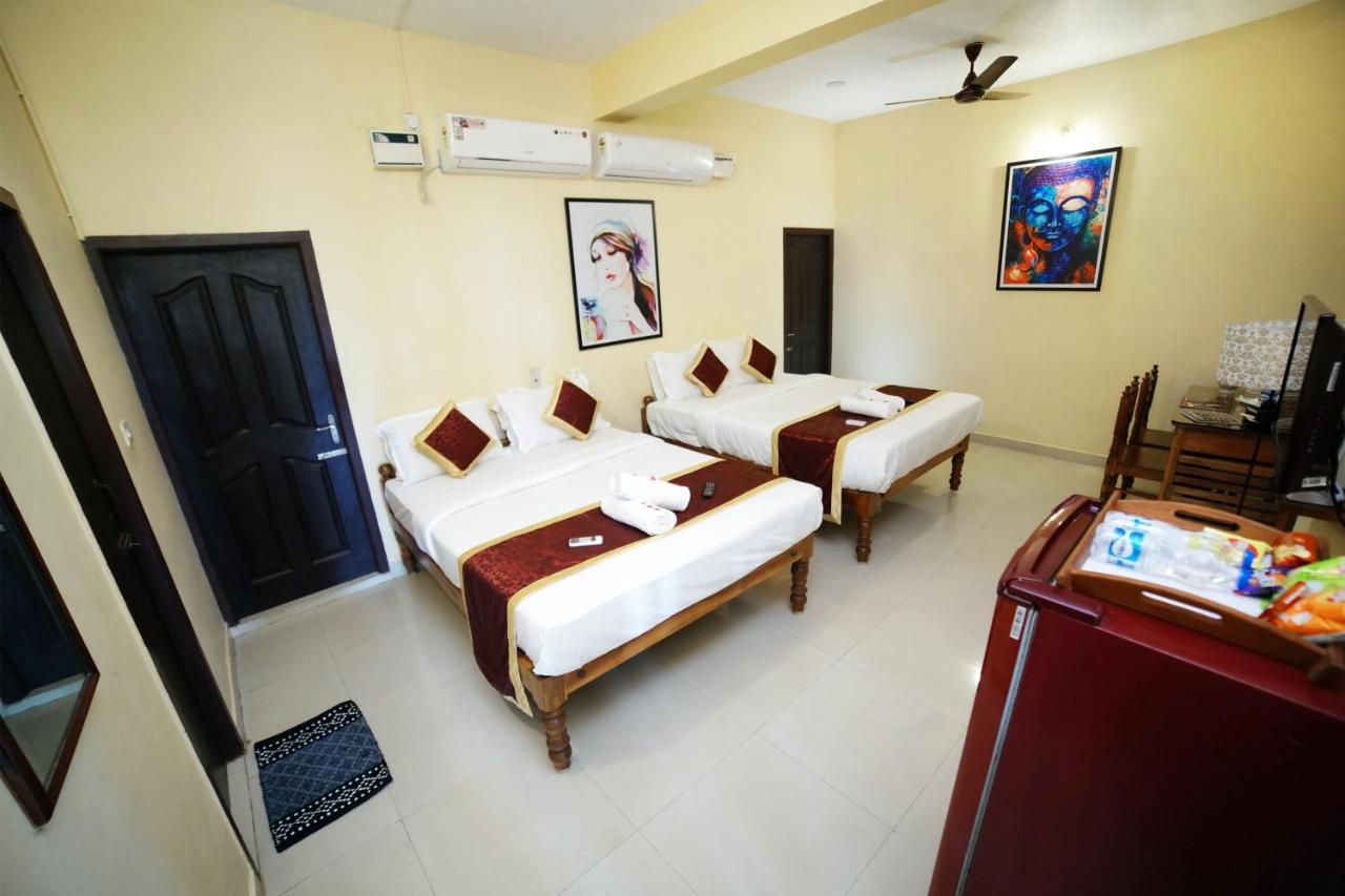 Hotel Castle Manor - Auroville Beach Pondicherry Dış mekan fotoğraf